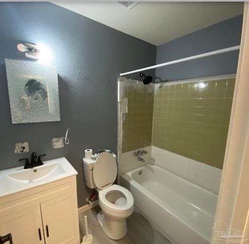 902 Decatur Ave, Pensacola, FL 32507