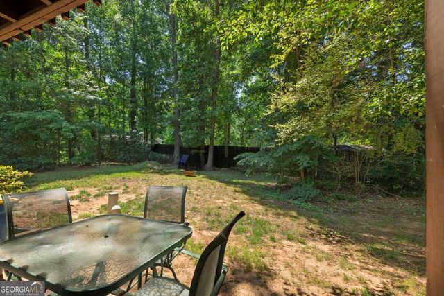 9 Fairway Drive NW, Kennesaw, GA 30144