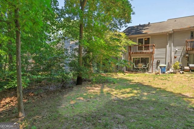 9 Fairway Drive NW, Kennesaw, GA 30144