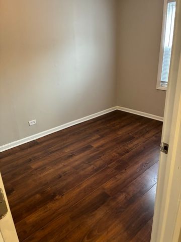 11903 S Laramie Avenue, Alsip, IL 60803