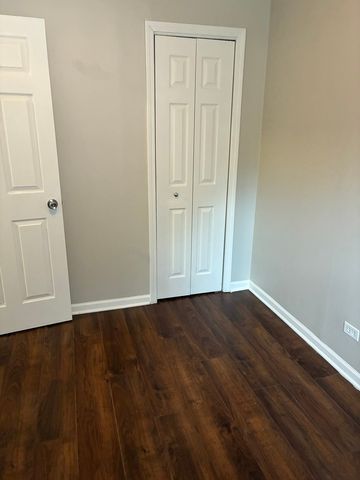 11903 S Laramie Avenue, Alsip, IL 60803