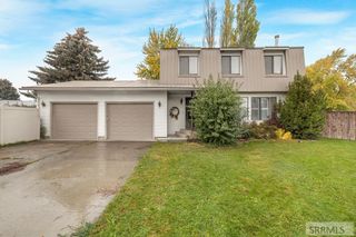 203 Hummingbird Place, Shelley, ID 83274