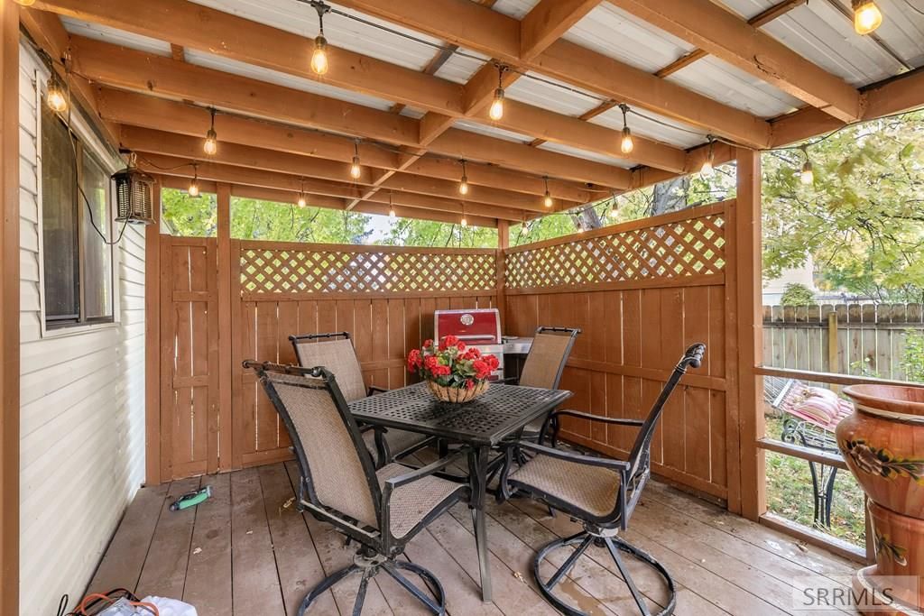 Image 18 of property listing at 203 Hummingbird Place, Shelley, ID 83274