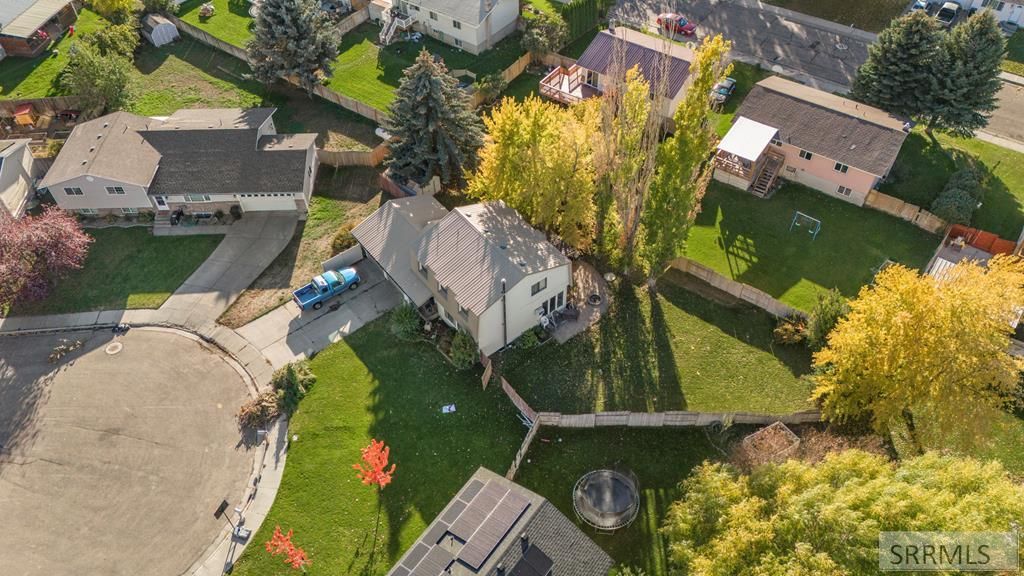 Image 27 of property listing at 203 Hummingbird Place, Shelley, ID 83274