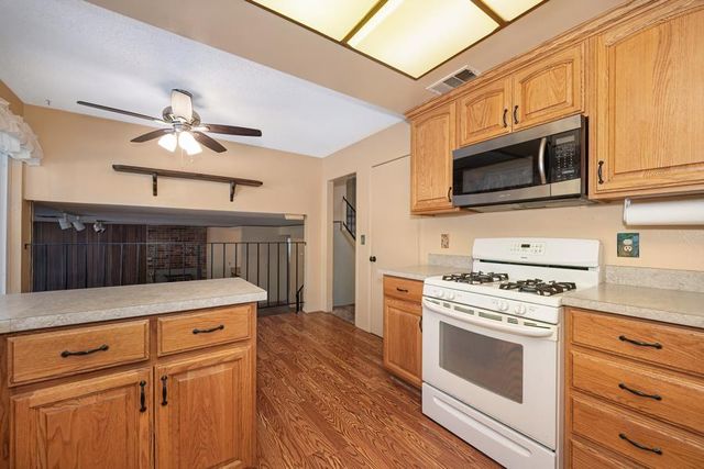 8161 Holm Oak Way, Citrus Heights, CA 95610