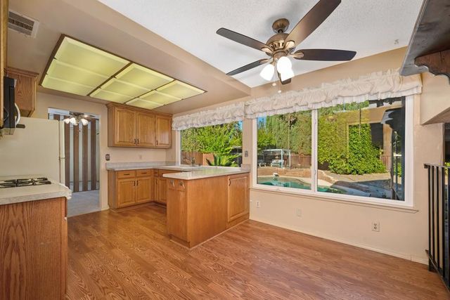 8161 Holm Oak Way, Citrus Heights, CA 95610