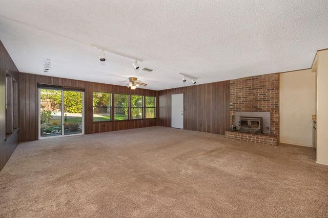 8161 Holm Oak Way, Citrus Heights, CA 95610
