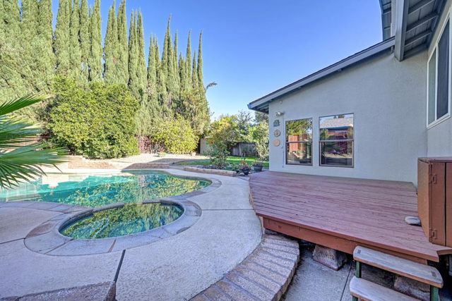8161 Holm Oak Way, Citrus Heights, CA 95610