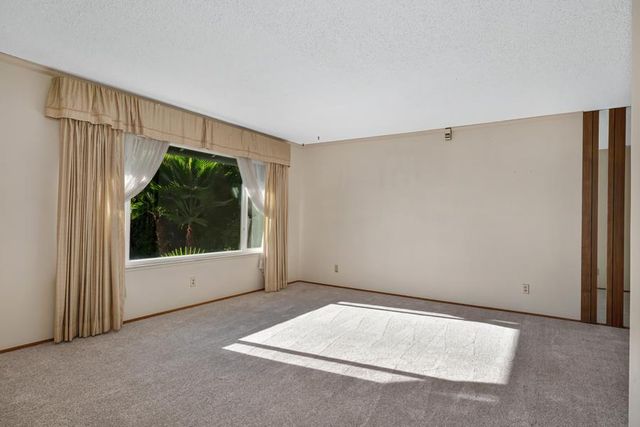 8161 Holm Oak Way, Citrus Heights, CA 95610