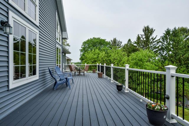 392 Campbell Hill Court, Deforest, WI 53532