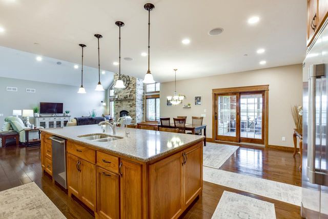 392 Campbell Hill Court, Deforest, WI 53532