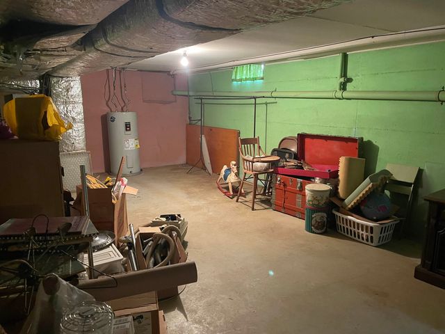 324 S Market St, Caldwell, KS 67022