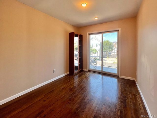 310 Delaware Avenue, Staten Island, NY 10305