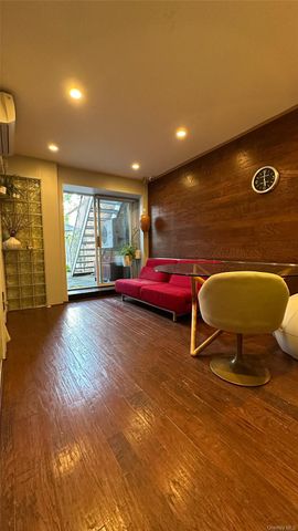 310 Delaware Avenue, Staten Island, NY 10305