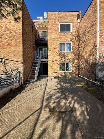 310 Delaware Avenue, Staten Island, NY 10305
