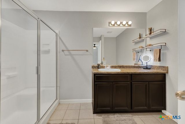 1517 Gateshead Drive, Seguin, TX 78155