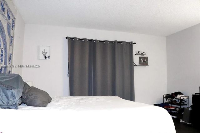 500 NE 2nd St 115, Dania Beach, FL 33004
