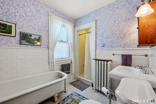 236 Oxford Street, Hartford, CT 06105