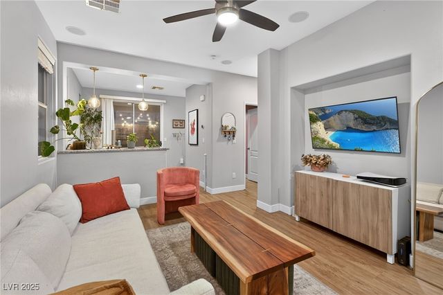 8165 Cape Ito Court, Las Vegas, NV 89113