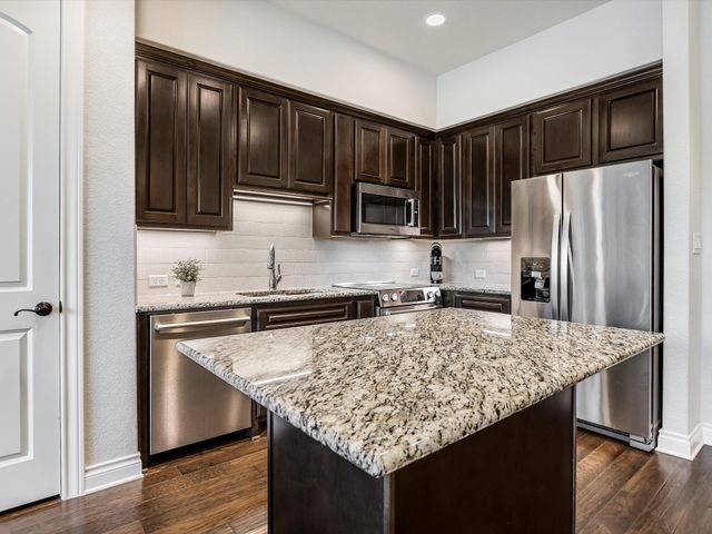 102 Bella Toscana Ave 1207, Lakeway, TX 78734