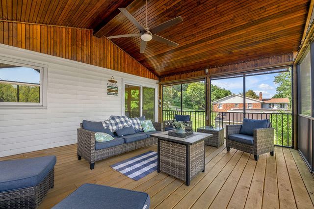 662 Bryants Camp Road, Lancaster, KY 40444