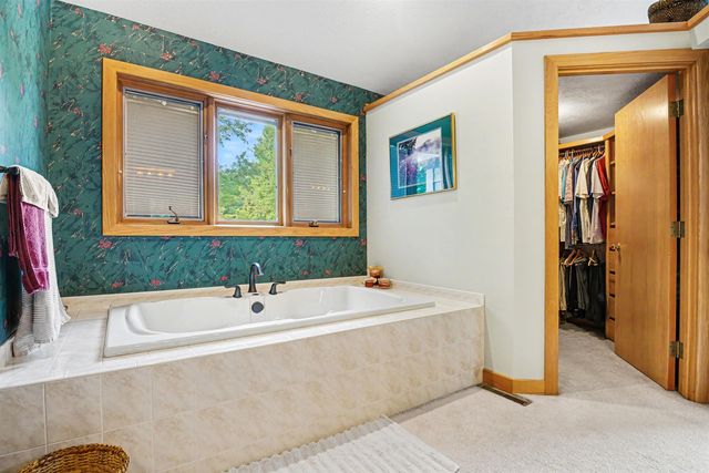 23669 E Wilshire Boulevard, Elkhart, IN 46516