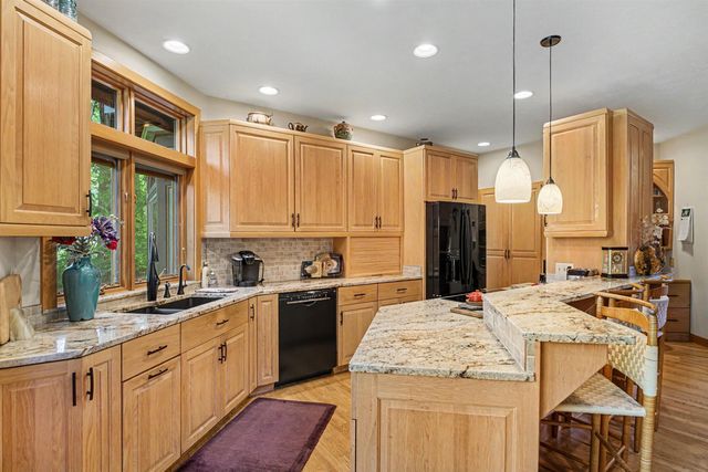 23669 E Wilshire Boulevard, Elkhart, IN 46516