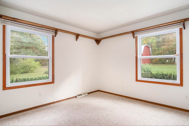 8020 E 98th Street E, Howard City, MI 49329