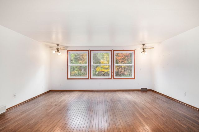 8020 E 98th Street E, Howard City, MI 49329