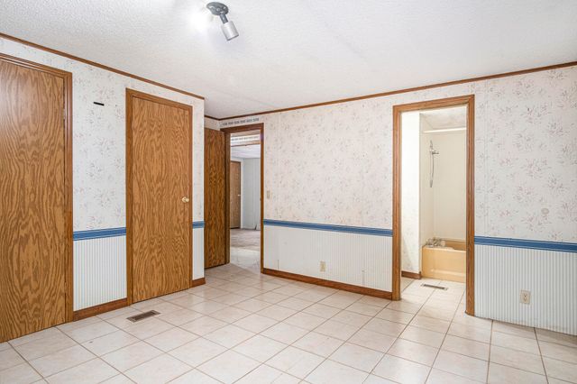 8020 E 98th Street E, Howard City, MI 49329