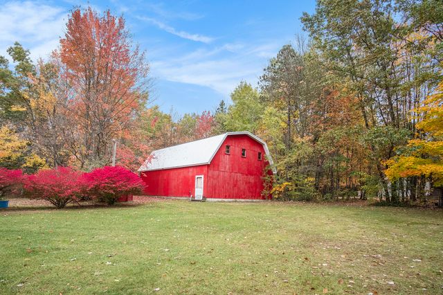 8020 E 98th Street E, Howard City, MI 49329