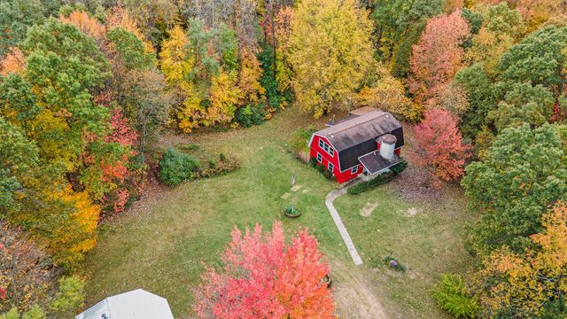 8020 E 98th Street E, Howard City, MI 49329