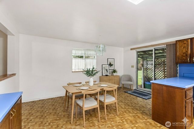 260 Melcher Street W, Port Orchard, WA 98366