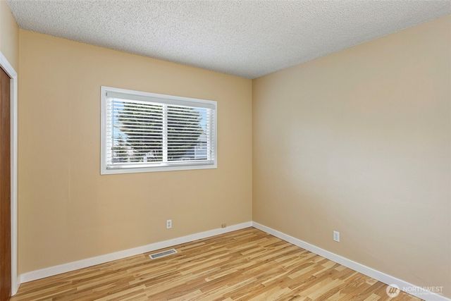 260 Melcher Street W, Port Orchard, WA 98366