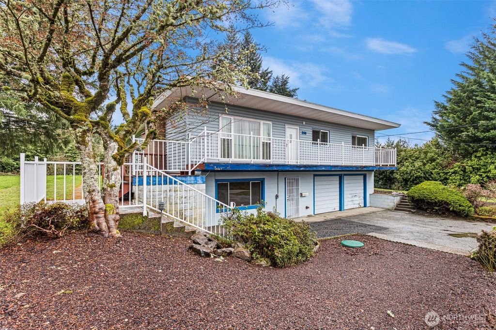 260 Melcher Street W, Port Orchard, WA 98366