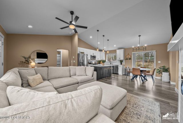 8321 W Aurora Heights Loop, Wasilla, AK 99623
