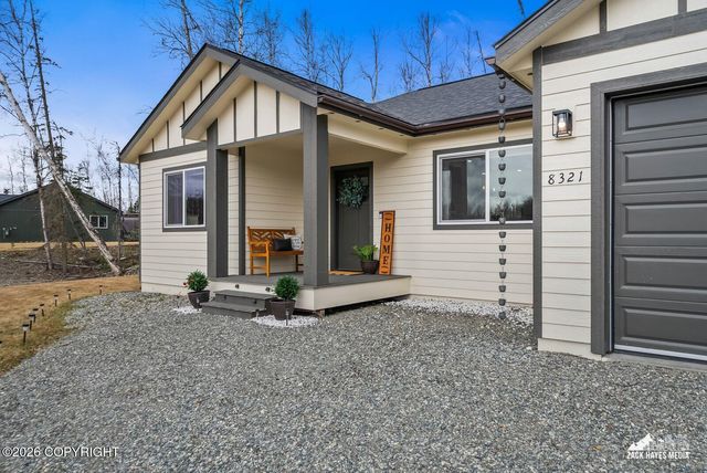 8321 W Aurora Heights Loop, Wasilla, AK 99623