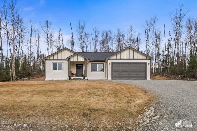 8321 W Aurora Heights Loop, Wasilla, AK 99623