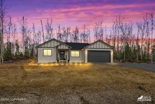 8321 W Aurora Heights Loop, Wasilla, AK 99623