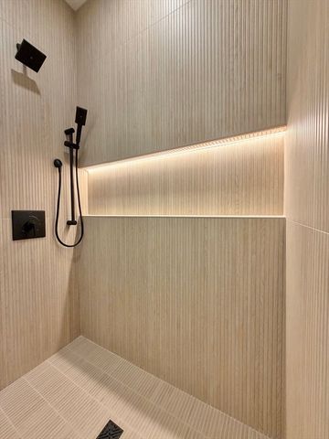 219 Saratoga Street 4, Boston, MA 02128