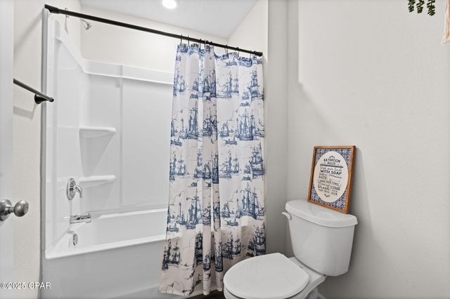 5542 Mars Hill Lane, Panama City, FL 32404