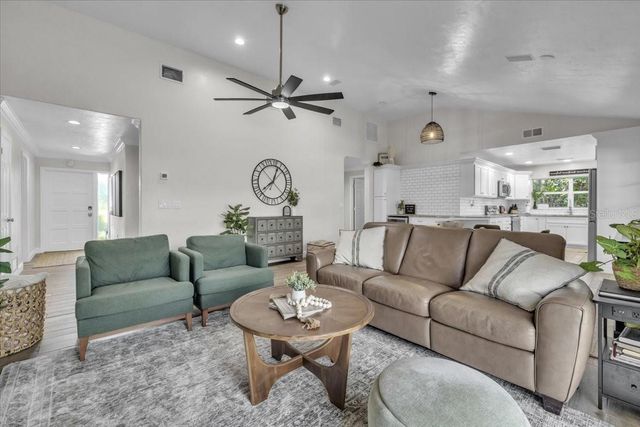 6723 AVENUE C, Sarasota, FL 34231