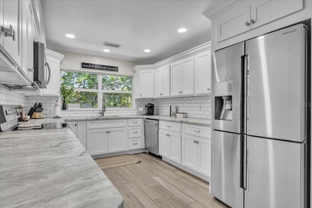 6723 AVENUE C, Sarasota, FL 34231