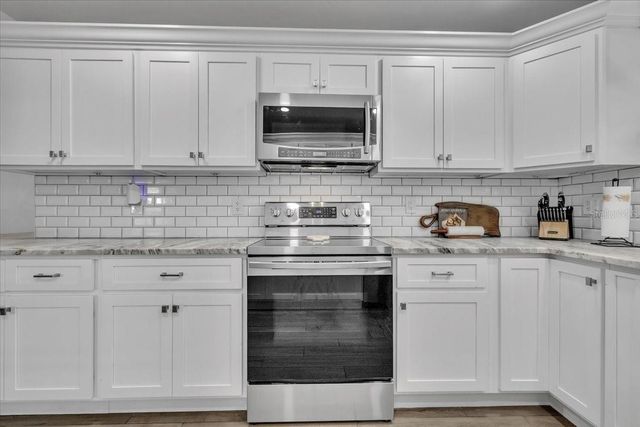 6723 AVENUE C, Sarasota, FL 34231