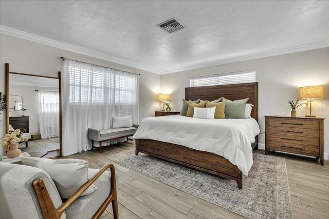 6723 AVENUE C, Sarasota, FL 34231