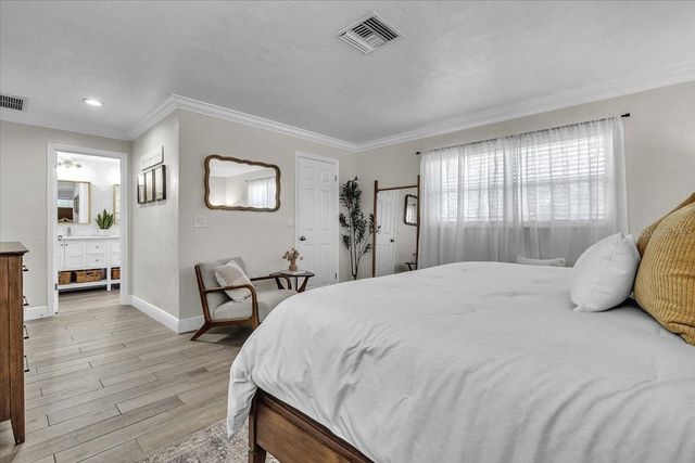 6723 AVENUE C, Sarasota, FL 34231