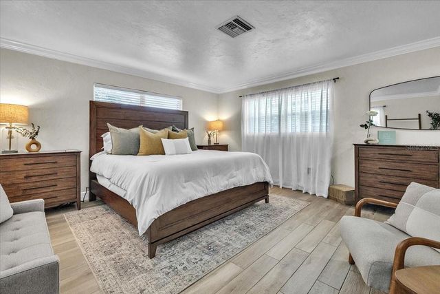 6723 AVENUE C, Sarasota, FL 34231