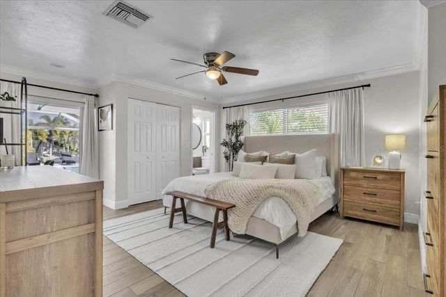 6723 AVENUE C, Sarasota, FL 34231