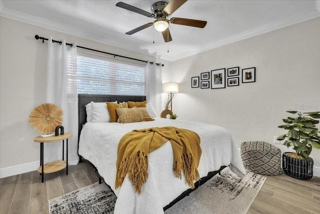 6723 AVENUE C, Sarasota, FL 34231