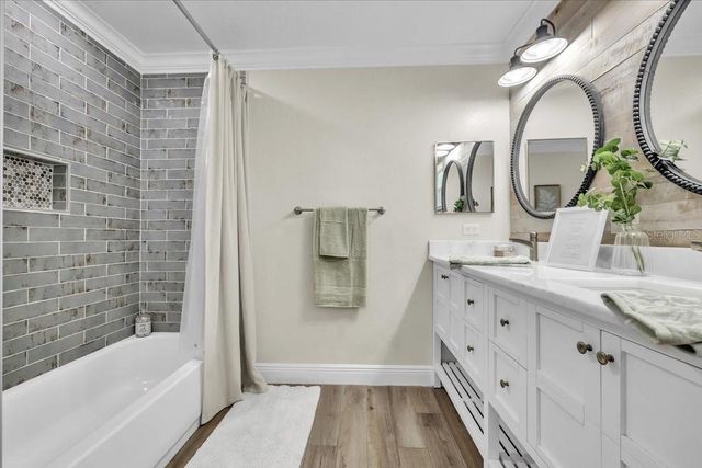 6723 AVENUE C, Sarasota, FL 34231